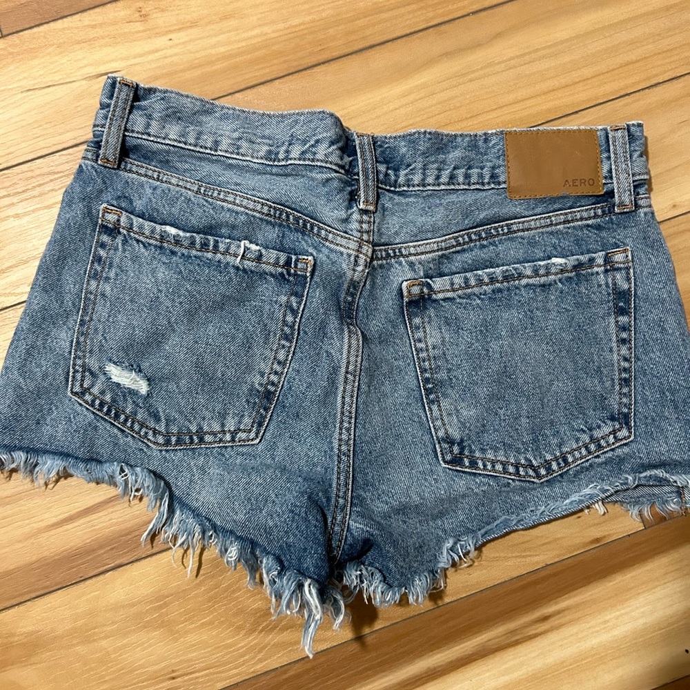 Boyfriend Jean shorts - Picture 2 of 2